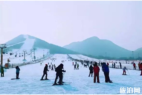 北京云佛山滑雪场 滑雪票+戏雪票+教练票价格