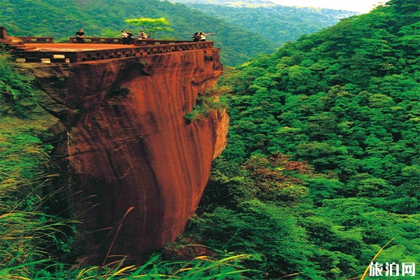 泸州佛宝风景区