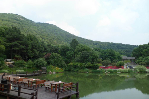 宝岩生态观光园