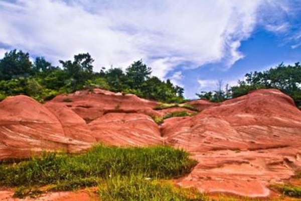 红石山生态旅游区