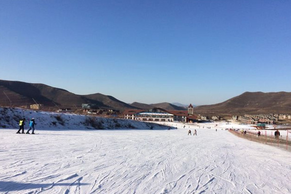 玉龙湾滑雪场